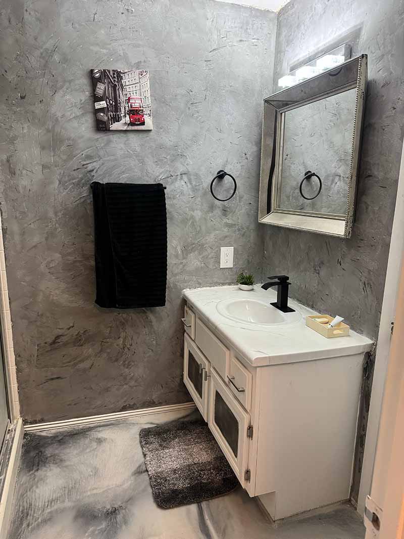 Marbled metallic epoxy bath — walls & floor